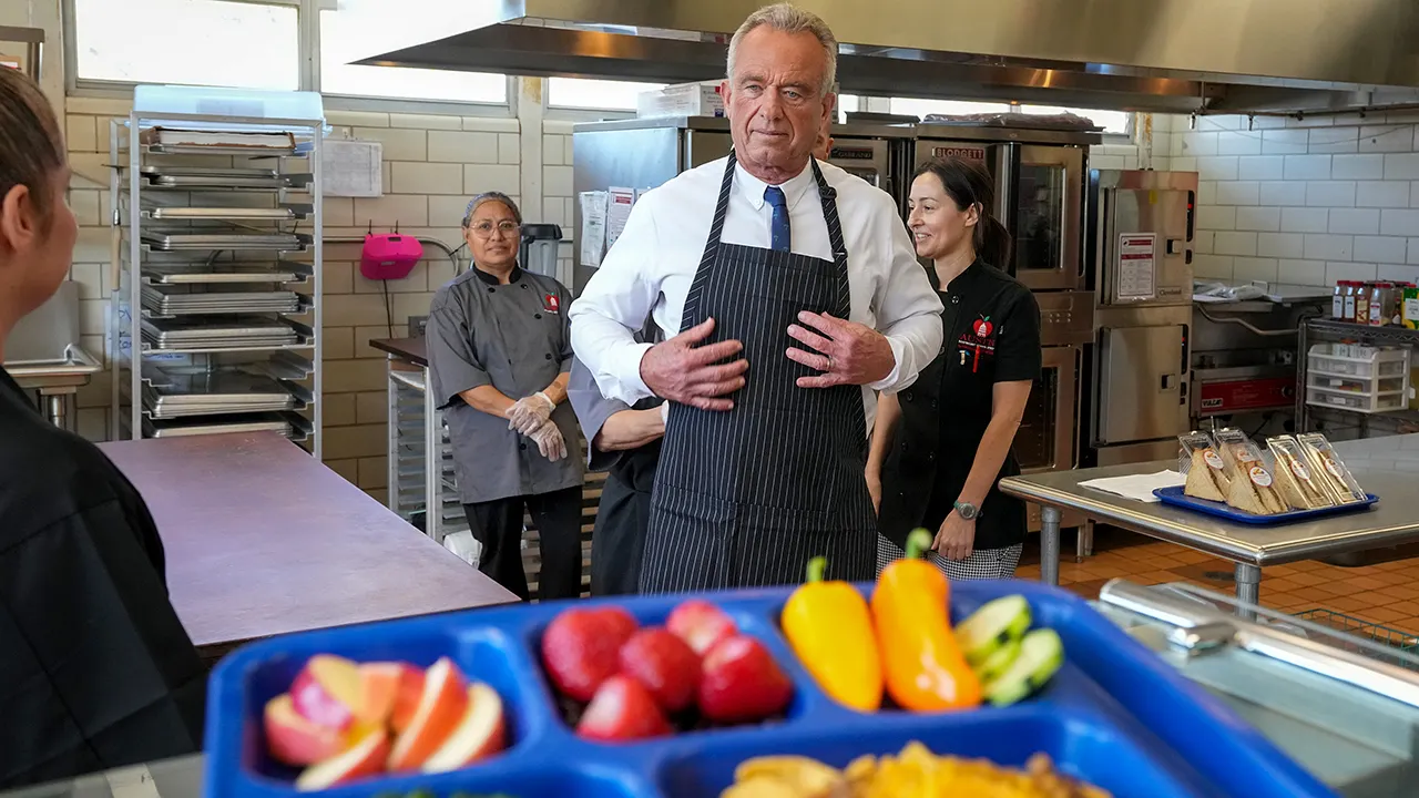 RFK Jr takes MAHA to the kitchen with HHS cooking series promoting healthy meals for under $5