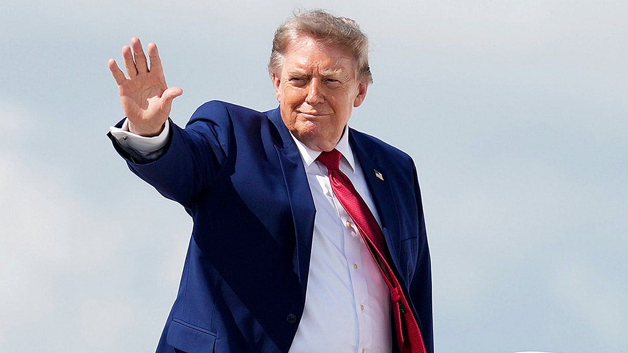 Trump’s Air Force One shell game: How years of decoy tactics led to a catering-truck switch Trump’s Air Force One shell game: How years of decoy tactics led to a catering-truck switch
