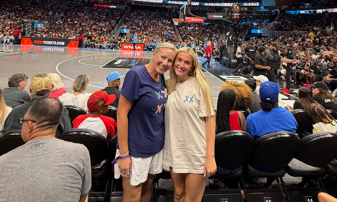 Mom and daughter told to cover up XX-XY T-shirts, say they were threatened with ejection at Fever-Dream game
