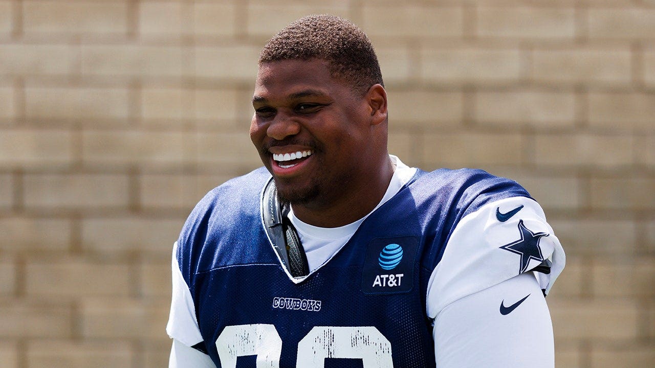 Quinnen Williams agrees to $105.9M contract extension with Cowboys, locking him in through 2030 season