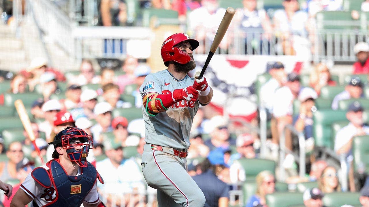 Phillies and Braves reach Wild Card Game 3 after two masterpiece contests no other series matched