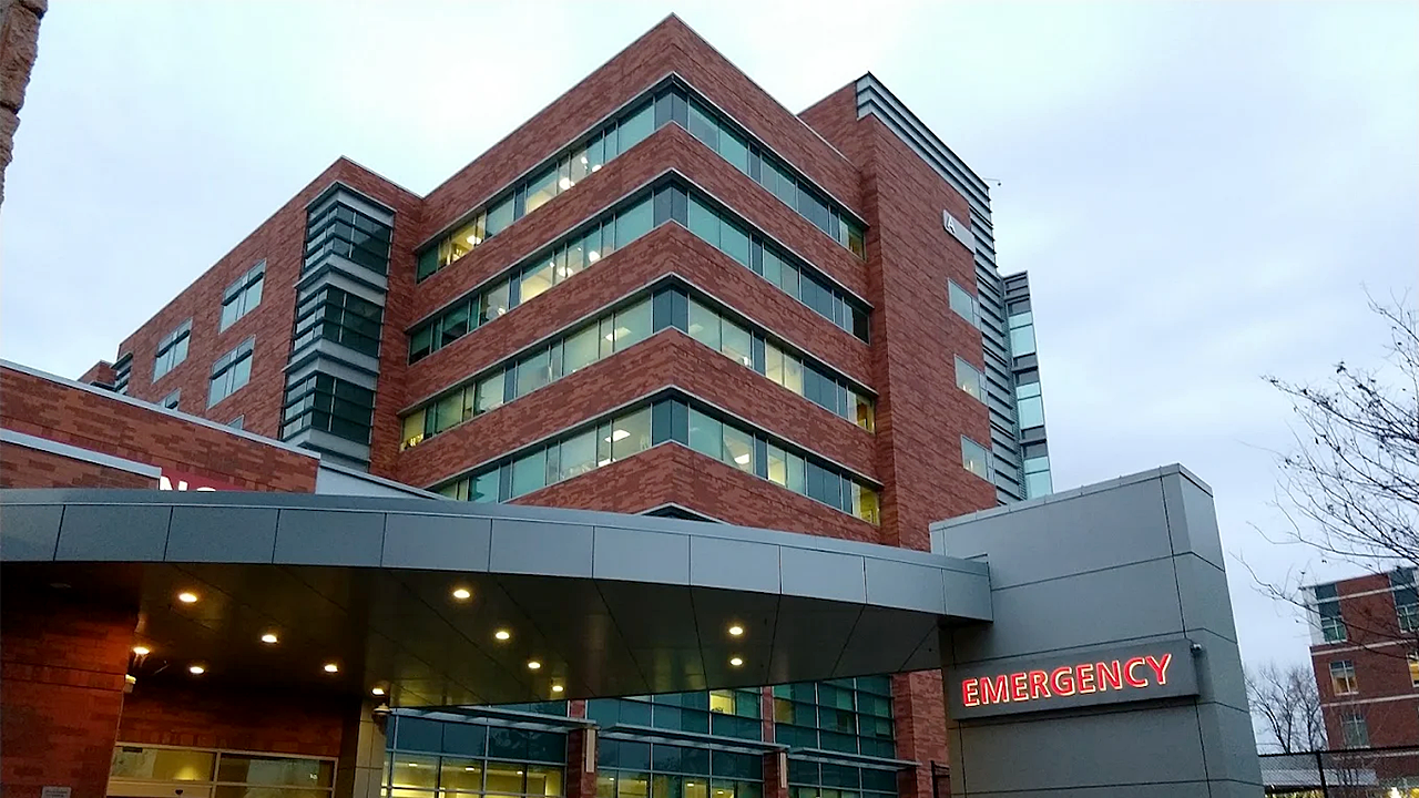 Parents accuse Oregon hospital of making them drive dead baby home to Seattle: lawsuit Parents accuse Oregon hospital of making them drive dead baby home to Seattle: lawsuit