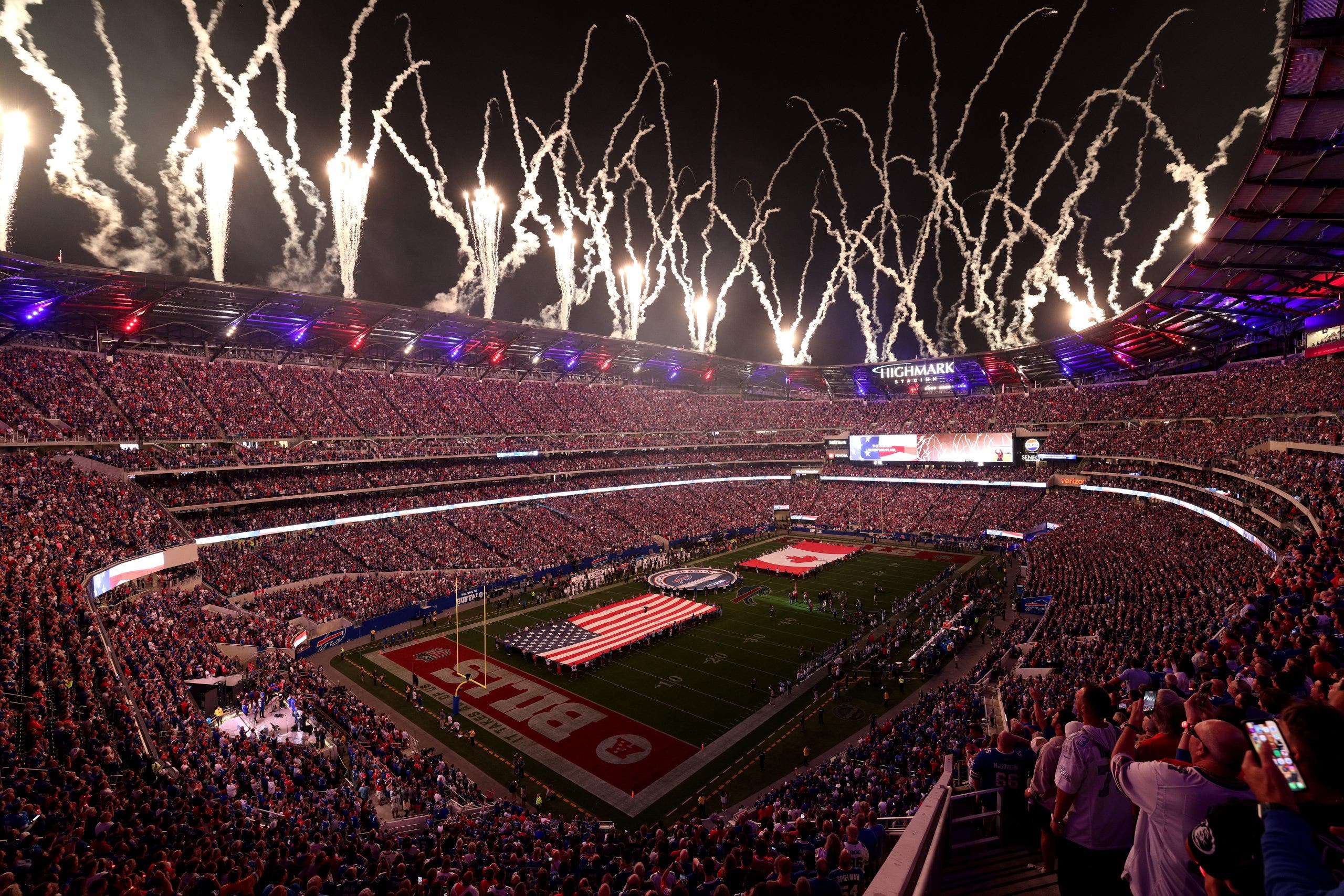 Singing the Canadian National Anthem at the Buffalo Bills Home Opener was a mistake Singing the Canadian National Anthem at the Buffalo Bills Home Opener was a mistake