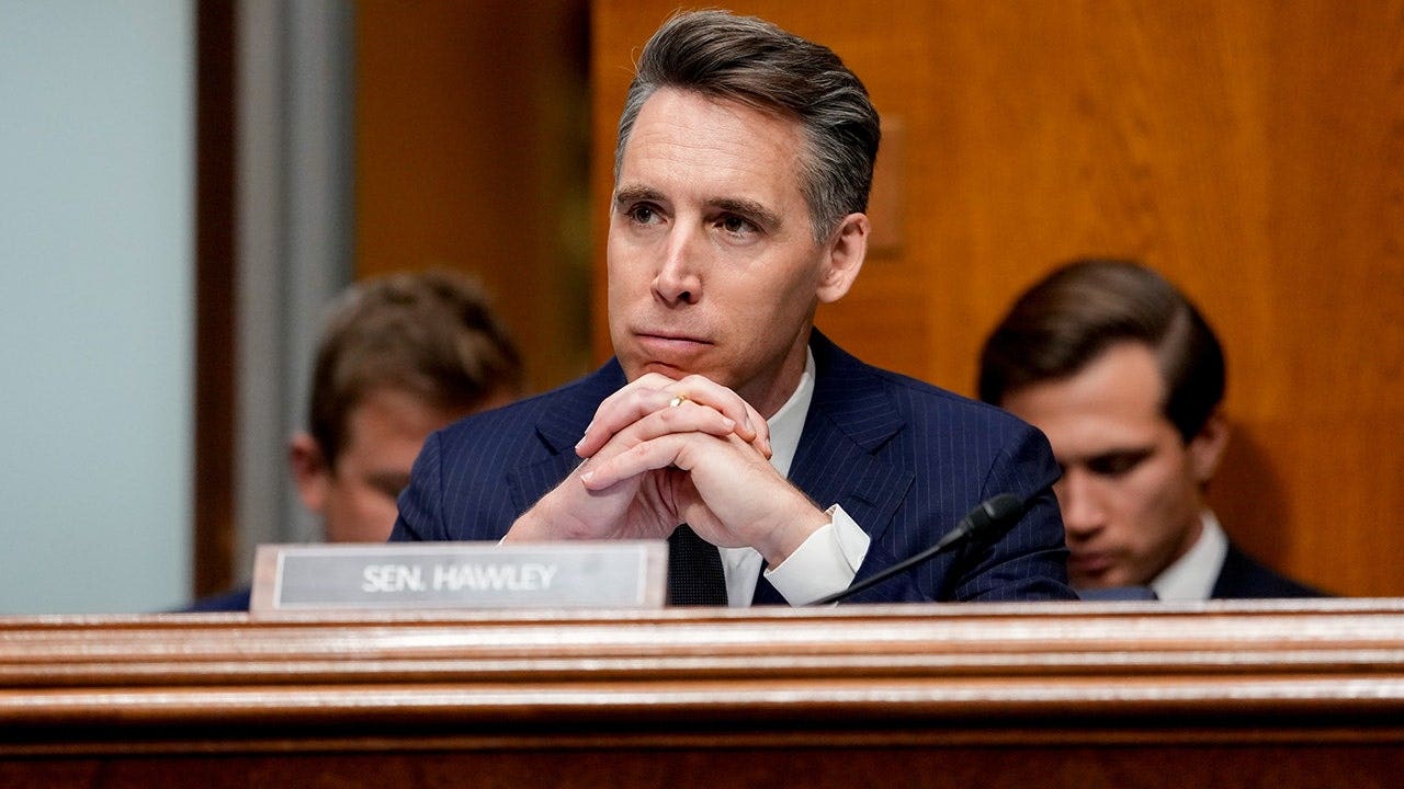 Josh Hawley shoots down prospect of 2028 White House bid, says he has 'no intention' of running: report