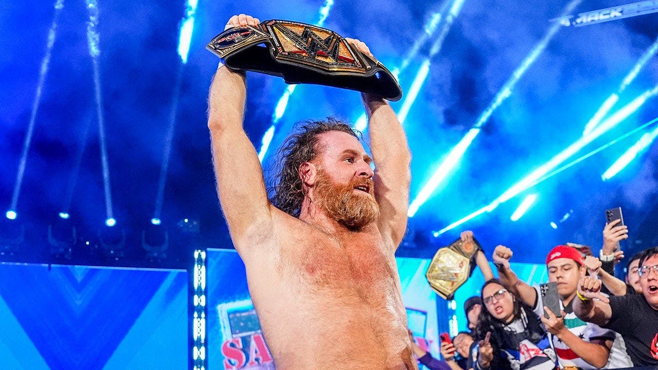 Sami Zayn captures Undisputed WWE Championship in chaotic 'Friday Night SmackDown' finale vs CM Punk