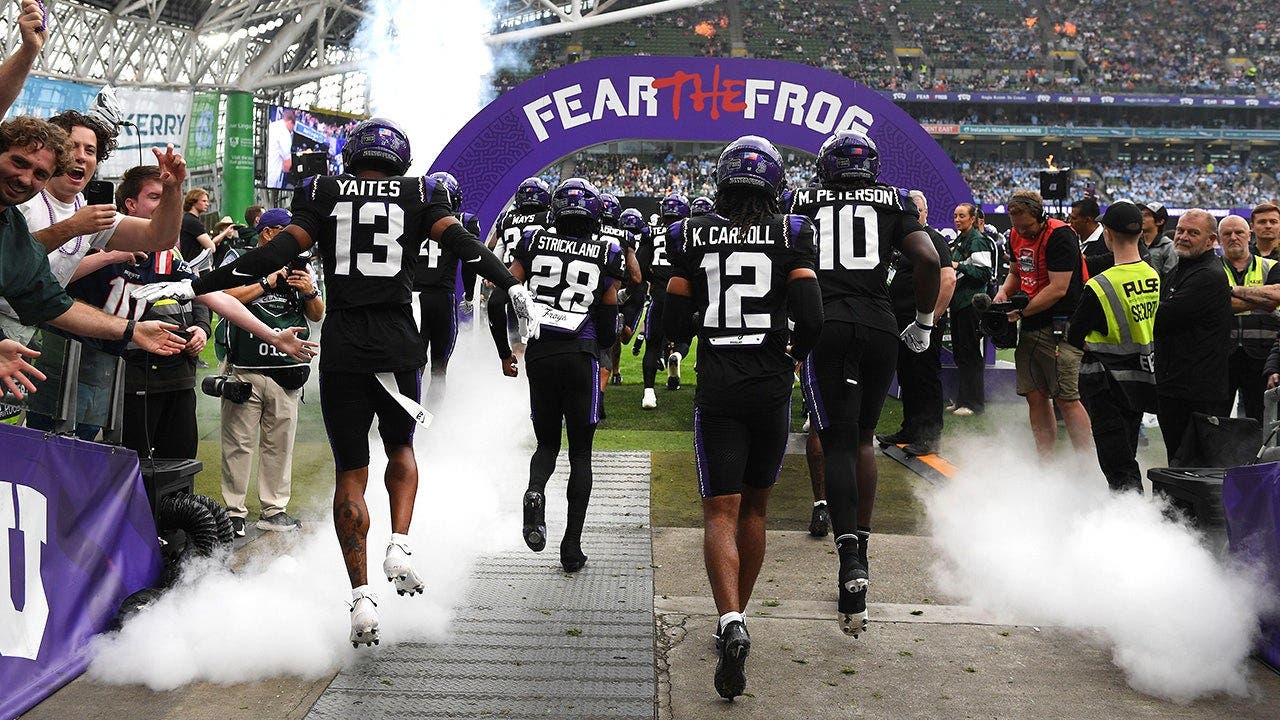 TCU does an about-face after stripping local newspaper’s credentials days before football season