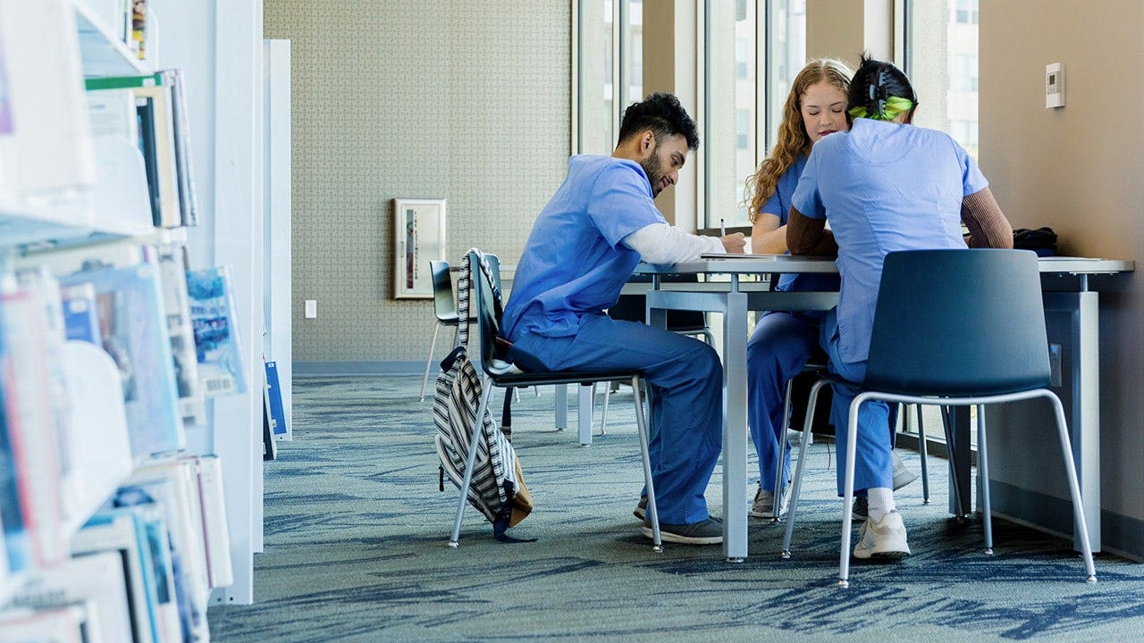 Medical schools rebrand DEI offices, keep programs, report claims Medical schools rebrand DEI offices, keep programs, report claims