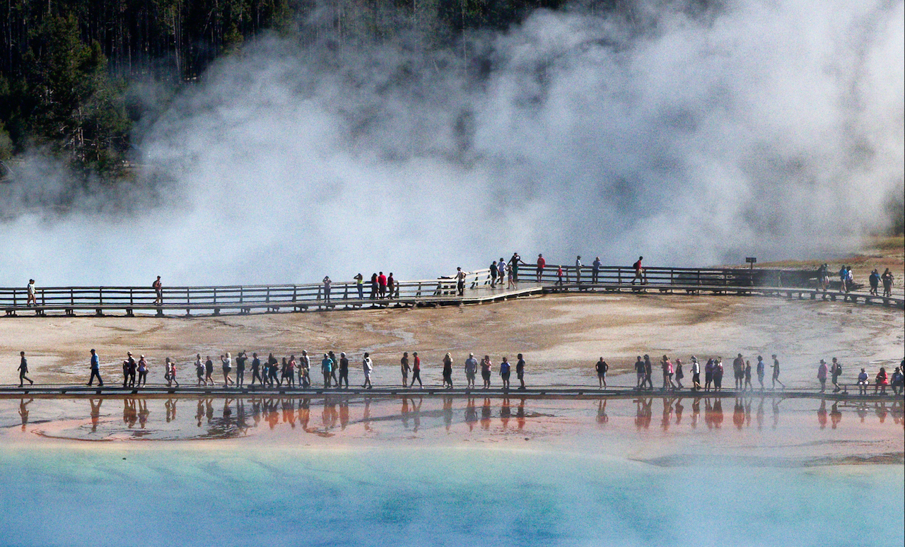 Iconic Yellowstone collects record 23,000 pieces of trash from hot springs Iconic Yellowstone collects record 23,000 pieces of trash from hot springs