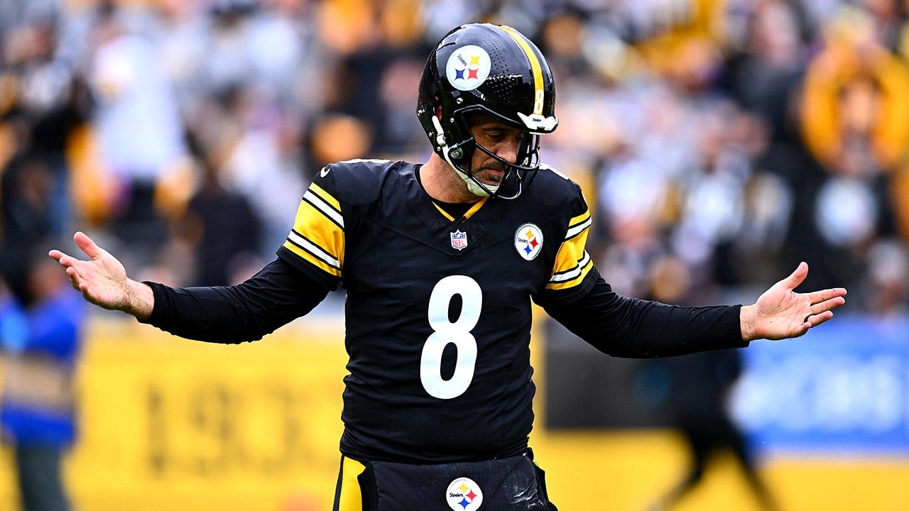 Aaron Rodgers defies Father Time with another three-touchdown performance in Steelers’ win