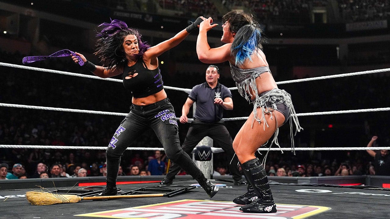 Bayley, Lyra Valkyria in contention for WWE women’s match of the year as brutal feud reached breaking point
