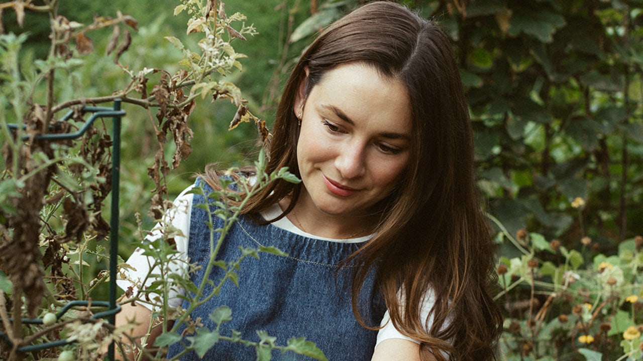 Creator Carmen Perr shares tips for picking produce and cooking with herbs