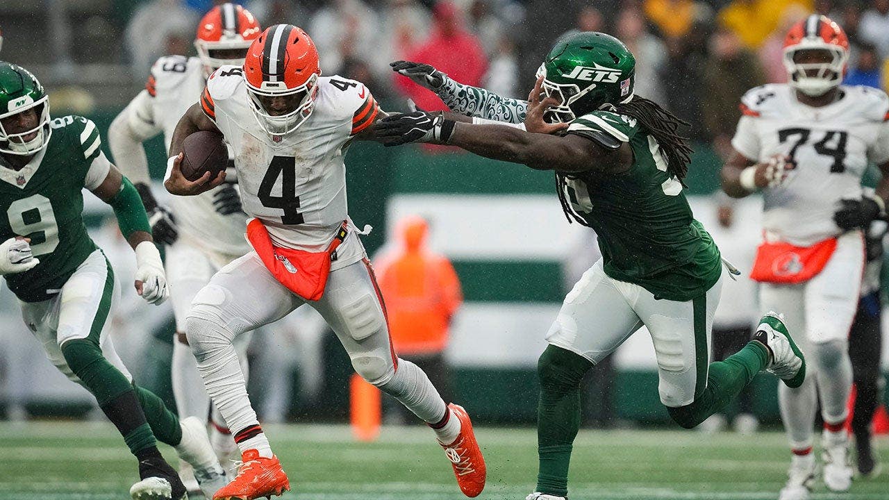 Browns vs Titans NFL Week 7 betting preview favors Cleveland’s defense on the moneyline