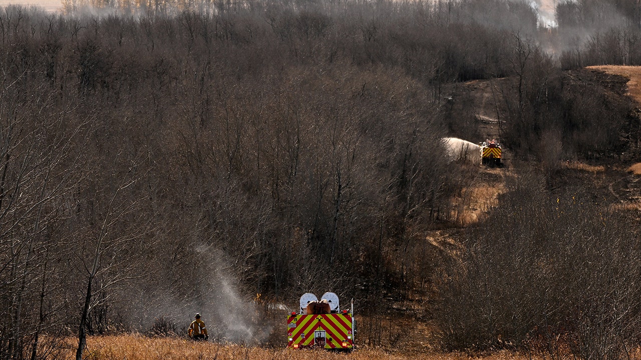 4 Canadian soldiers killed, dozens injured after fast-moving fire erupts at military base 4 Canadian soldiers killed, dozens injured after fast-moving fire erupts at military base