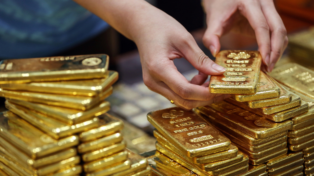 Semiconductor Mini Environment Gold demand grows as AI drives semiconductor and data center uses | Fox ...