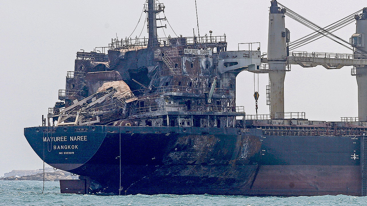 Sea mine crisis re-emerges in Strait of Hormuz as Tehran urges Washington to accept deal Sea mine crisis re-emerges in Strait of Hormuz as Tehran urges Washington to accept deal