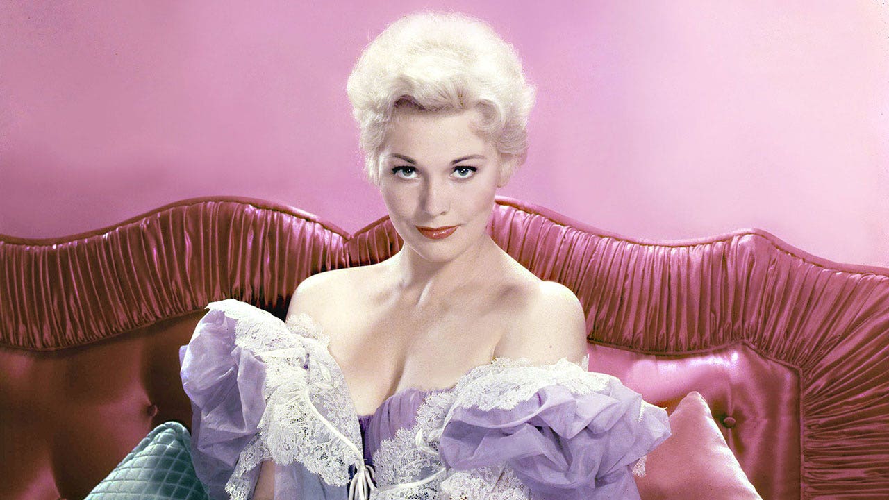 ‘Vertigo’ star Kim Novak chooses human composting over burial or cremation