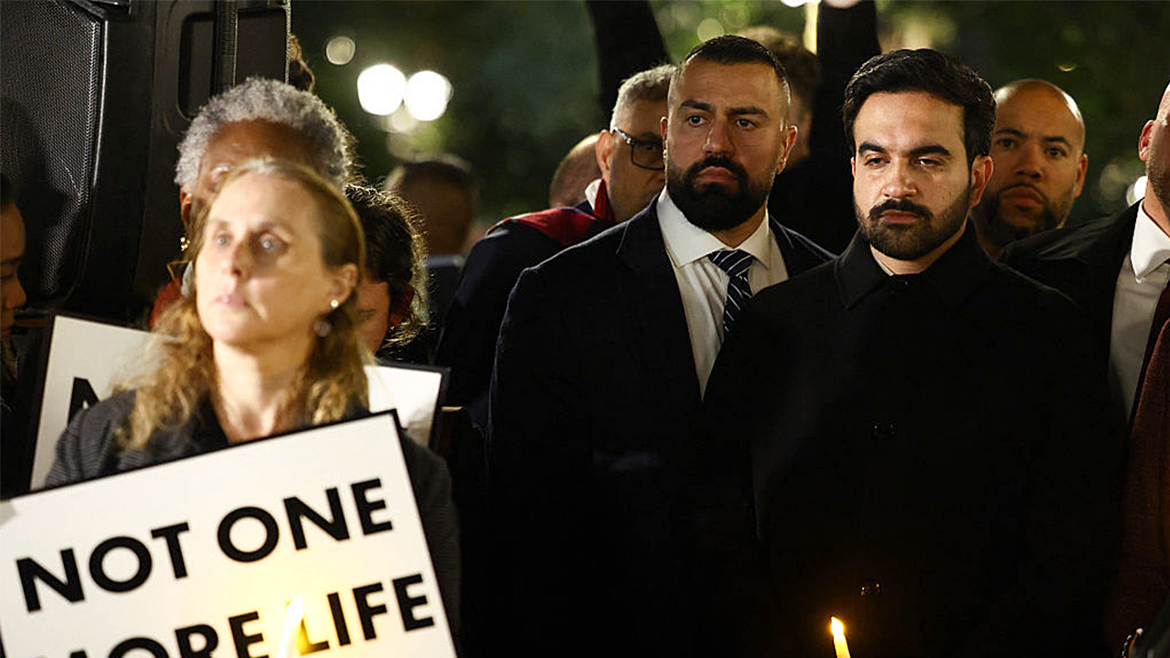 Anti-Israel protesters accuse Mamdani of ‘genocide’ outside Oct 7 vigil Anti-Israel protesters accuse Mamdani of ‘genocide’ outside Oct 7 vigil