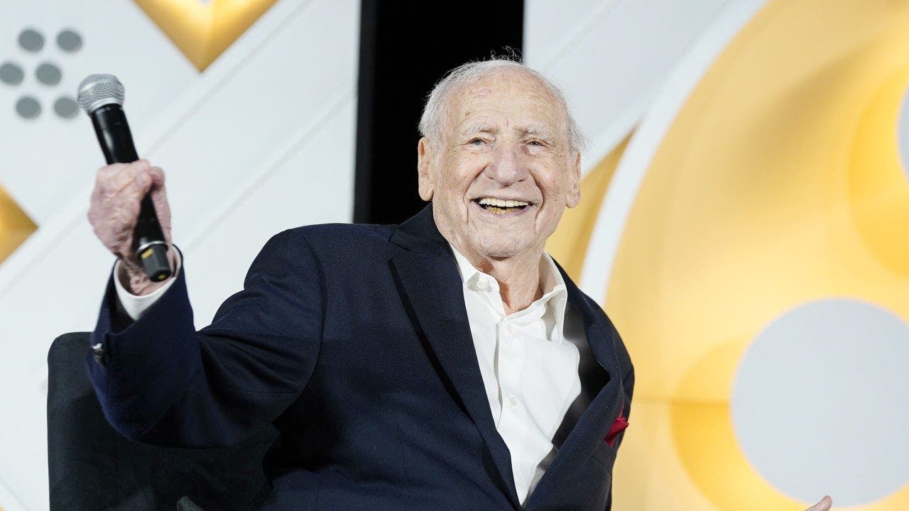 Mel Brooks, 100, films ‘Spaceballs’ sequel role before it’s too late