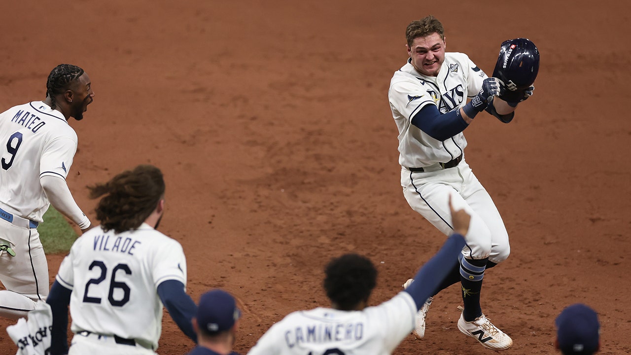 Rays stay alive in World Series, walk off Brewers in thrilling extra-inning Game 4