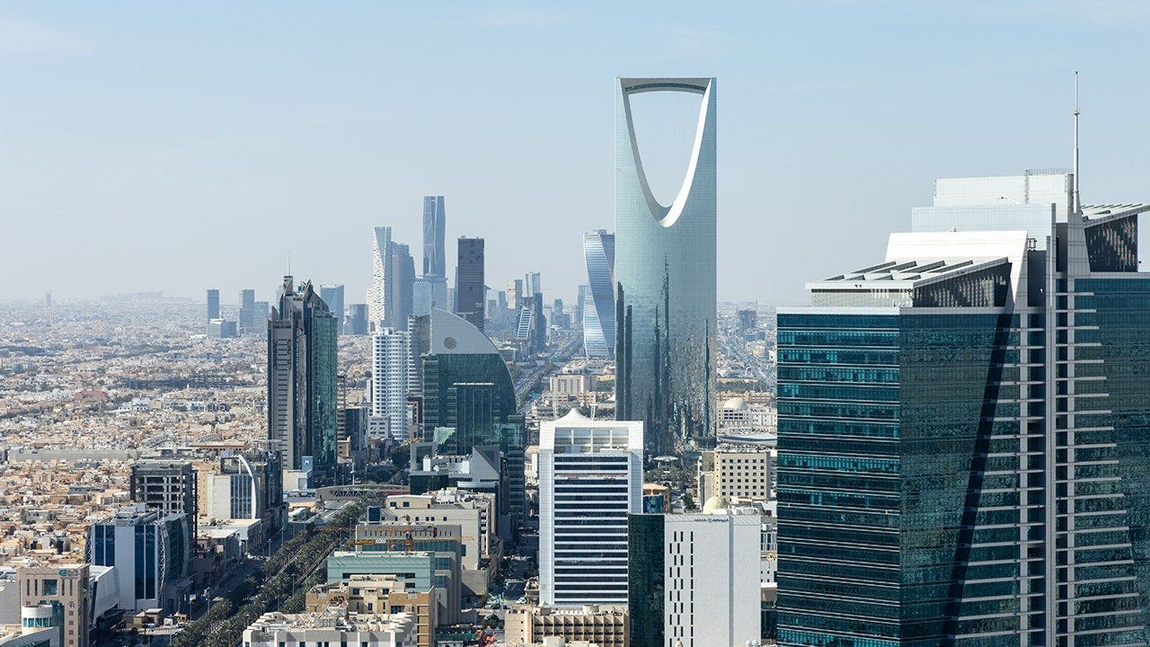 Caution for travelers as State Department denies Gulf-wide evacuation plan amid rumors
