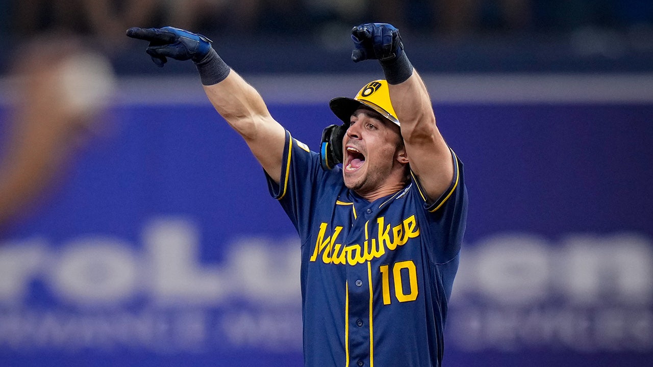 FanDuel Promo Code: Bet $5, Get $150 on Game 5 of the World Series, Rays vs Brewers