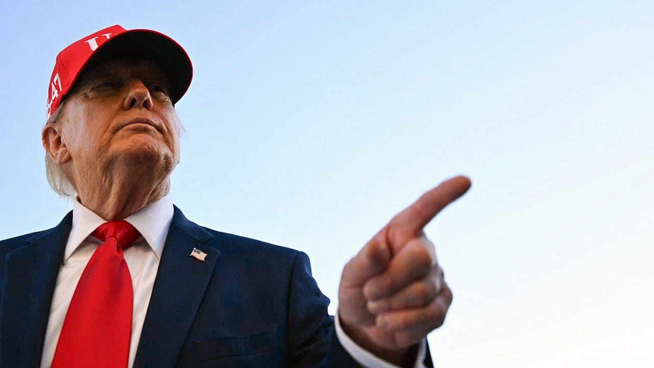 Trump Says Putin Call Coming 'Very Soon' as US Tracks Suspected Plague Death in Russia Trump Says Putin Call Coming 'Very Soon' as US Tracks Suspected Plague Death in Russia