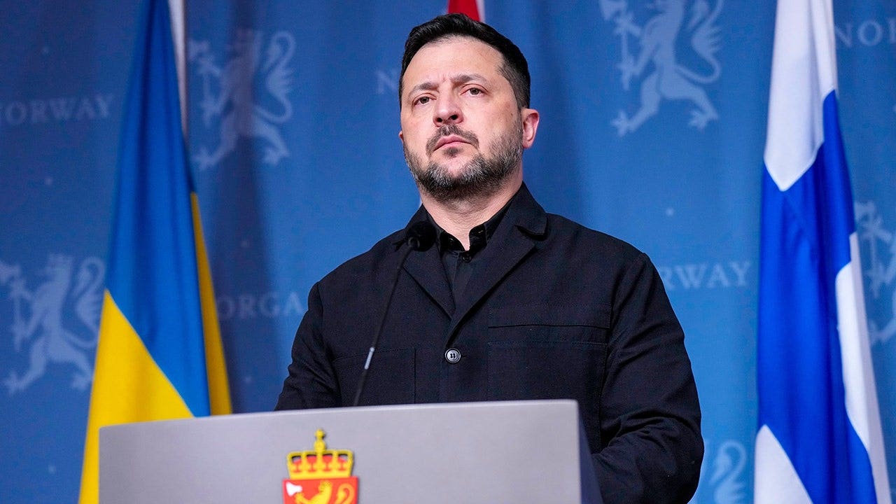 Zelenskyy says he’s open to freezing front lines to end Ukraine war Zelenskyy says he’s open to freezing front lines to end Ukraine war