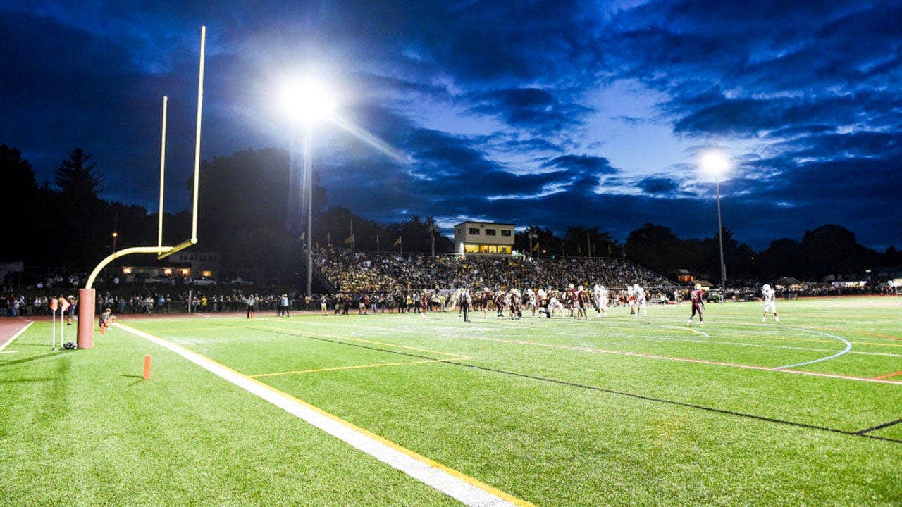 Insane Illinois high school football game sees 172-point explosion before darkness forces venue change