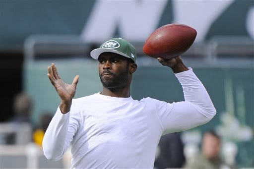 Steelers sign Michael Vick to fill backup QB need 