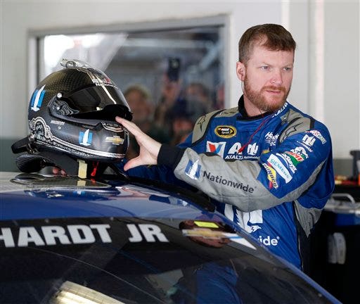 Dale Earnhardt Jr. Looks to Pick Up First Track Win in Las Vegas | FOX ...