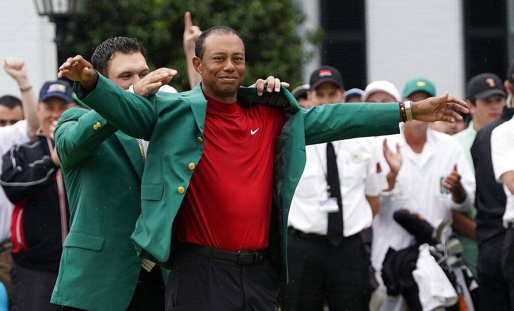 Phil Knight On Tiger Woods 2019 Masters Victory: Gave Me Goosebumps And ...