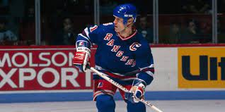 Mark Messier looking for ways to get kids back into the game of hockey